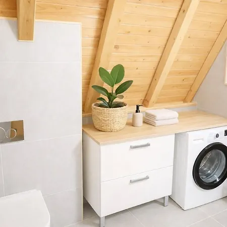 Finnhuette In Freest Mit Sauna Und Umzaeunten Grundstueck * Kröslin