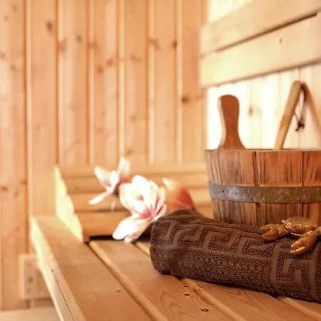 Finnhuette In Freest Mit Sauna Und Umzaeunten Grundstueck بيت للعطل *